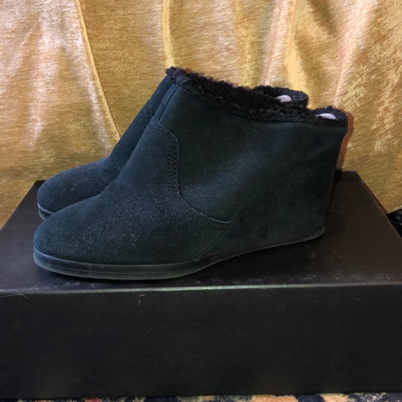 Tahari Black Suede Wedge Open Back Fuzzy Bootie
